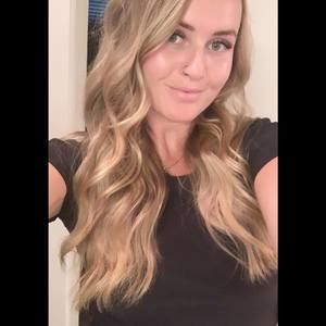 Meet your Posher, Chanel